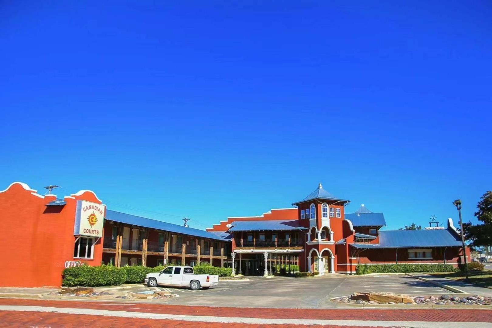 Bo Hotel Canadian Courts Exterior foto